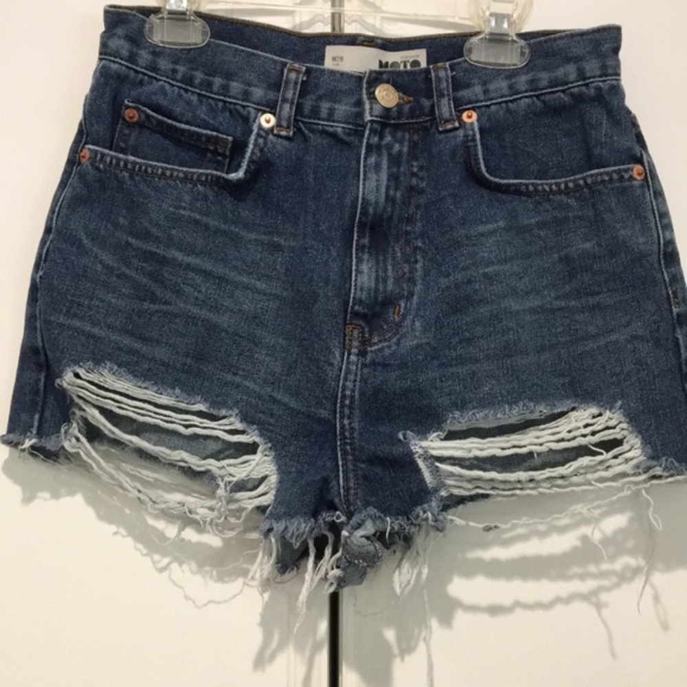TOPSHOP Factory Distressed Highwaisted Jean Shorts